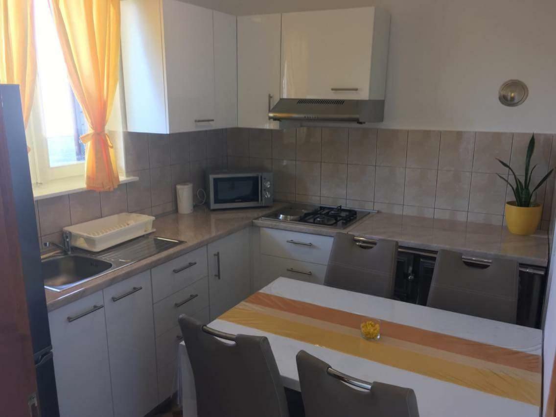 Apartman Lori Нови-Винодолски Экстерьер фото